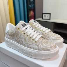 Versace Low Shoes